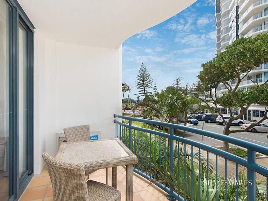 Calypso - Classic Style - Steps From The Beach! * Gold Coast